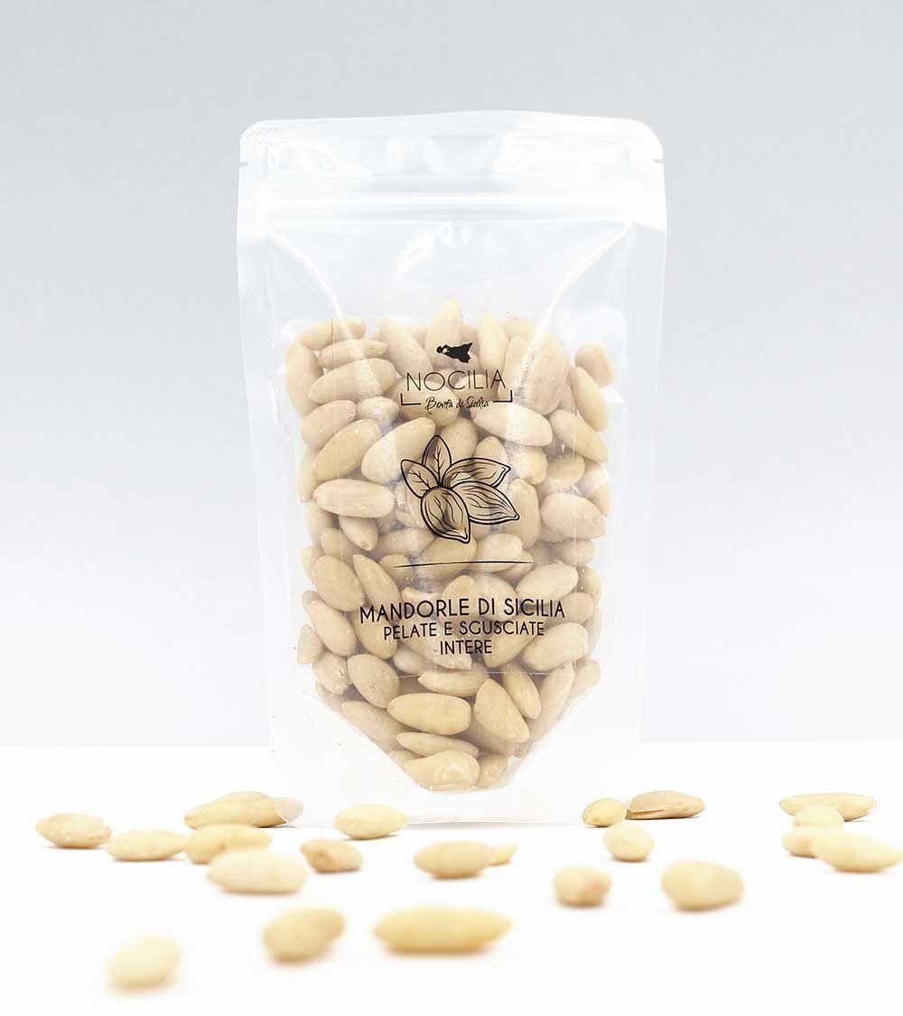 Sicilian Peeled Almonds | Freshness-saving bag 150g